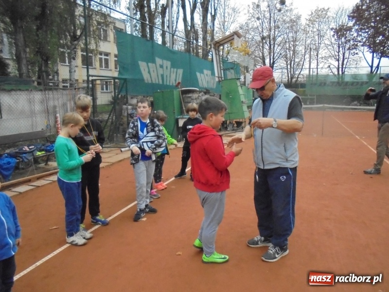 Zdjęcie w galerii na portalu naszraciborz.pl: Zawody sportowe najmłodszych tenisistów wiadomości z regionu