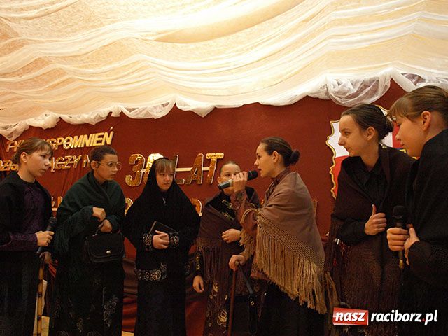 Zdjęcie w galerii na portalu naszraciborz.pl: 30 lat szkoły w Krzanowicach wiadomości z regionu