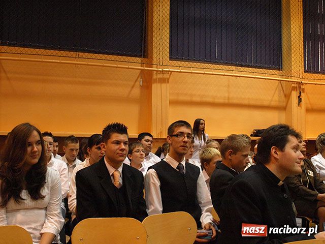 Zdjęcie w galerii na portalu naszraciborz.pl: 30 lat szkoły w Krzanowicach wiadomości z regionu