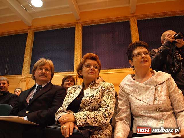 Zdjęcie w galerii na portalu naszraciborz.pl: 30 lat szkoły w Krzanowicach wiadomości z regionu