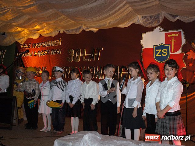 Zdjęcie w galerii na portalu naszraciborz.pl: 30 lat szkoły w Krzanowicach wiadomości z regionu
