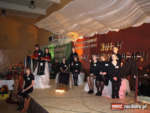 Zdjęcie w galerii na portalu naszraciborz.pl: 30 lat szkoły w Krzanowicach wiadomości z regionu