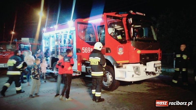 Zdjęcie w galerii na portalu naszraciborz.pl: Ochotnicza Straż Pożarna w Markowicach ma nowy wóz bojowy  wiadomości z regionu