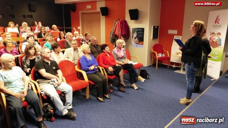 Zdjęcie w galerii na portalu naszraciborz.pl: Filmy pod specjalnym nadzorem, czyli raciborzanie gościnnie w bibliotece w Karwinie wiadomości z regionu