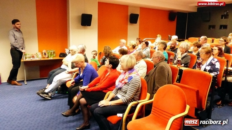 Zdjęcie w galerii na portalu naszraciborz.pl: Filmy pod specjalnym nadzorem, czyli raciborzanie gościnnie w bibliotece w Karwinie wiadomości z regionu