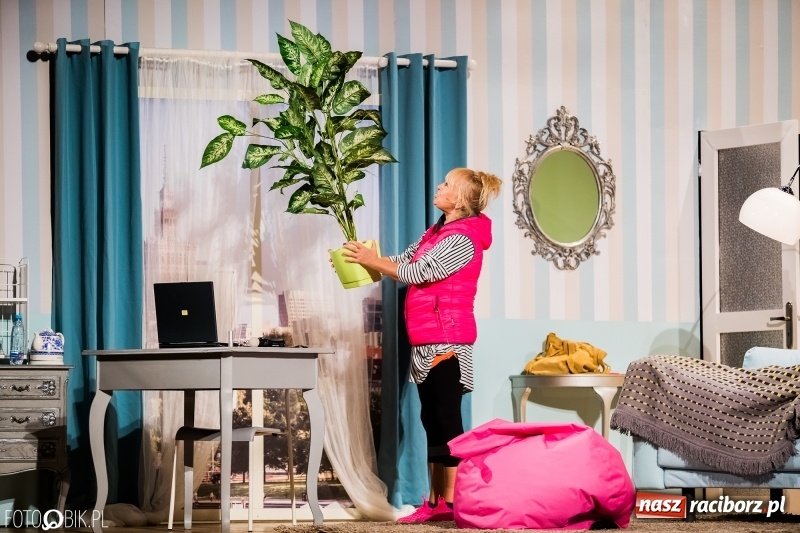 Zdjęcie w galerii na portalu naszraciborz.pl: Selfie.com.pl, czyli gwiazdy na scenie Raciborskiego Centrum Kultury wiadomości z regionu