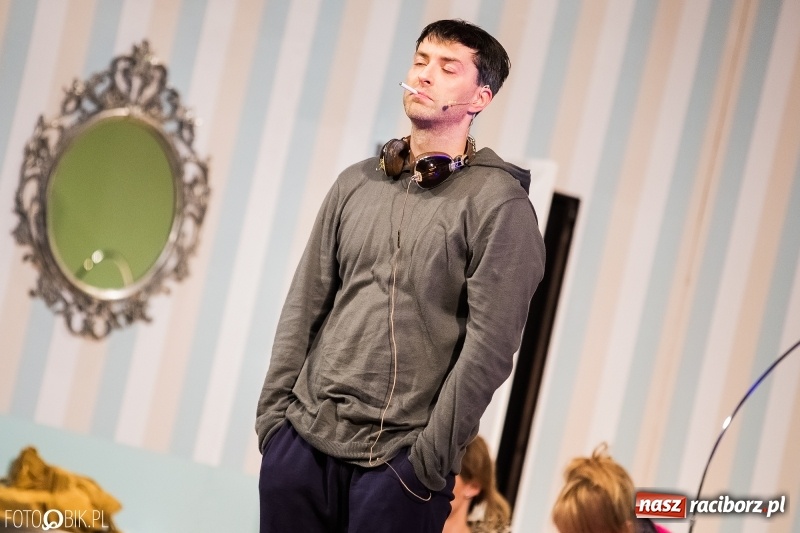 Zdjęcie w galerii na portalu naszraciborz.pl: Selfie.com.pl, czyli gwiazdy na scenie Raciborskiego Centrum Kultury wiadomości z regionu
