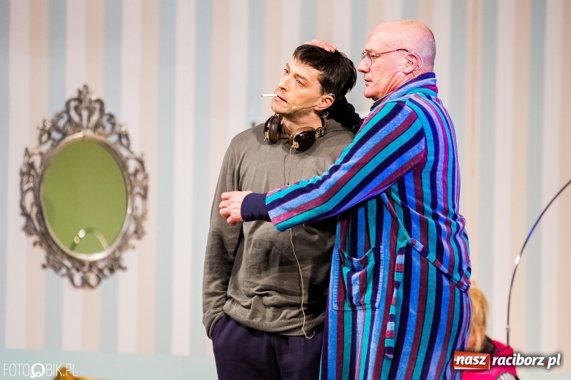 Zdjęcie w galerii na portalu naszraciborz.pl: Selfie.com.pl, czyli gwiazdy na scenie Raciborskiego Centrum Kultury wiadomości z regionu