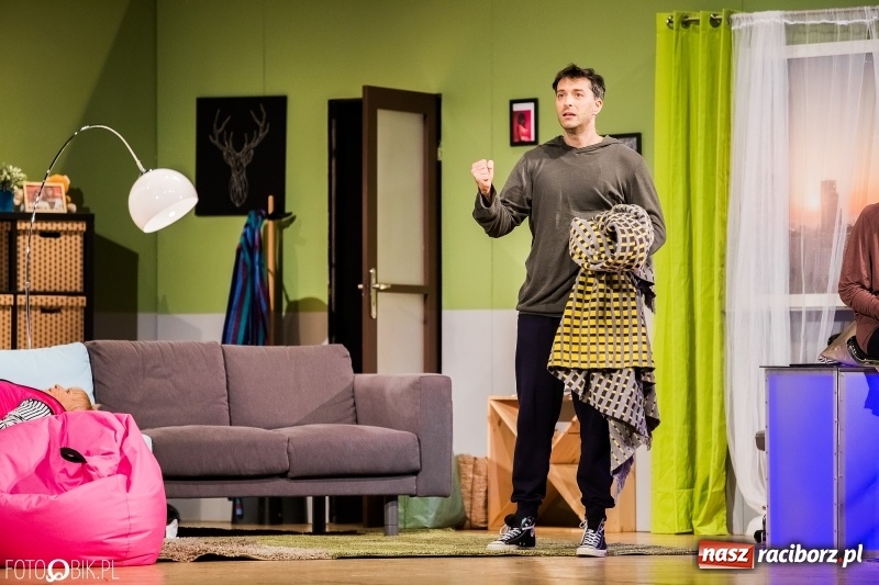 Zdjęcie w galerii na portalu naszraciborz.pl: Selfie.com.pl, czyli gwiazdy na scenie Raciborskiego Centrum Kultury wiadomości z regionu