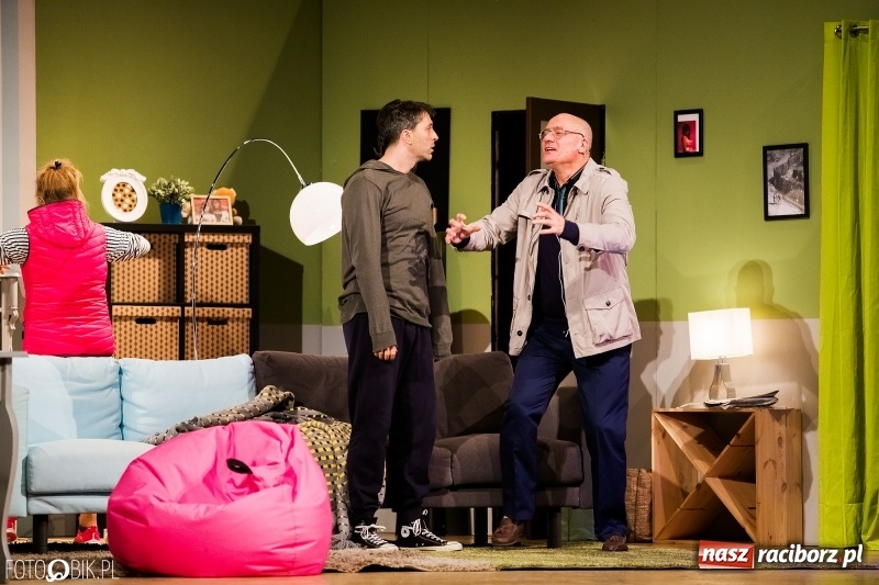 Zdjęcie w galerii na portalu naszraciborz.pl: Selfie.com.pl, czyli gwiazdy na scenie Raciborskiego Centrum Kultury wiadomości z regionu