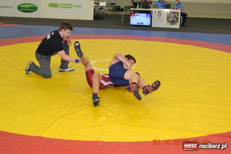 Zdjęcie w galerii na portalu naszraciborz.pl: Medale zapaśników Unii w Trzyńcu wiadomości z regionu