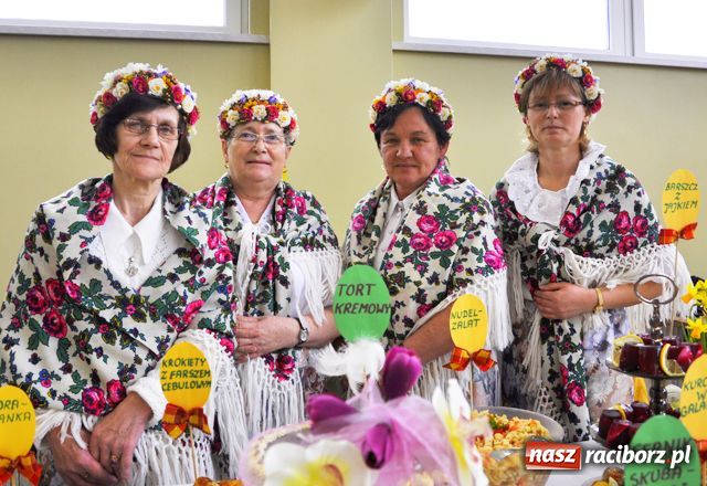 Zdjęcie w galerii na portalu naszraciborz.pl: Wielka uczta dla każdego chętnego wiadomości z regionu