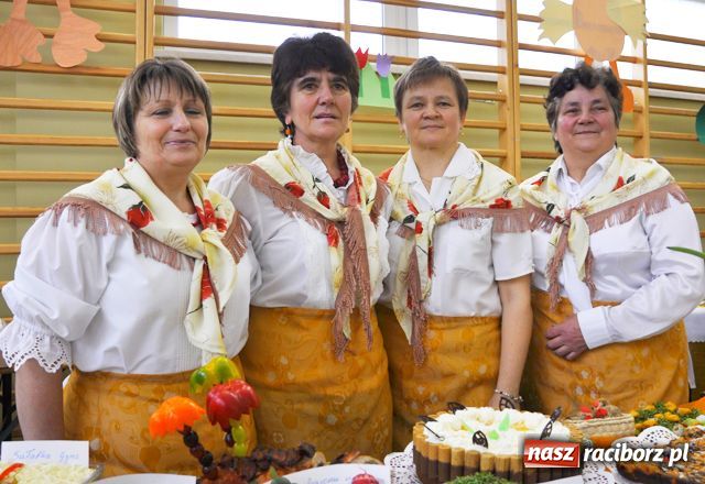 Zdjęcie w galerii na portalu naszraciborz.pl: Wielka uczta dla każdego chętnego wiadomości z regionu