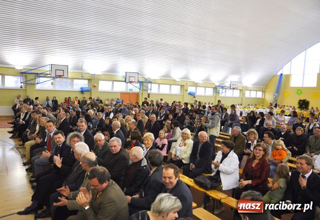 Zdjęcie w galerii na portalu naszraciborz.pl: Wielka uczta dla każdego chętnego wiadomości z regionu