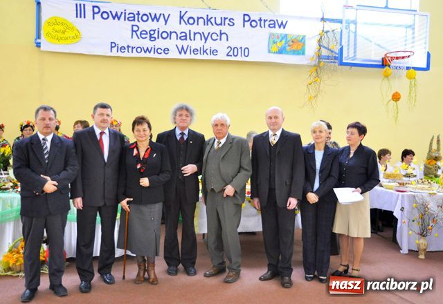 Zdjęcie w galerii na portalu naszraciborz.pl: Wielka uczta dla każdego chętnego wiadomości z regionu