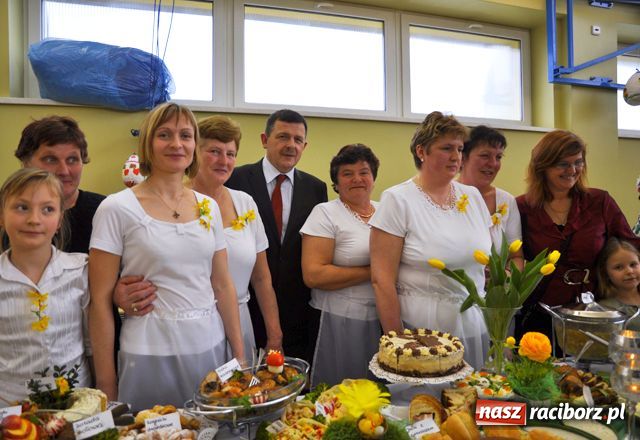 Zdjęcie w galerii na portalu naszraciborz.pl: Wielka uczta dla każdego chętnego wiadomości z regionu