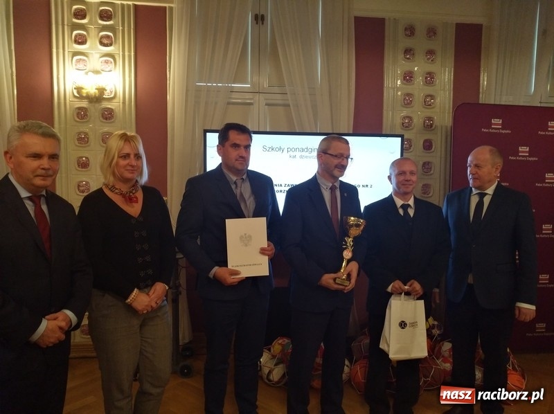 Zdjęcie w galerii na portalu naszraciborz.pl: Sport szkolny. Victoria najlepsza na Śląsku, GMS drugi  wiadomości z regionu