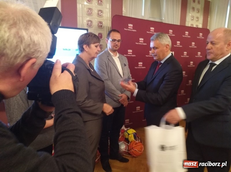 Zdjęcie w galerii na portalu naszraciborz.pl: Sport szkolny. Victoria najlepsza na Śląsku, GMS drugi  wiadomości z regionu