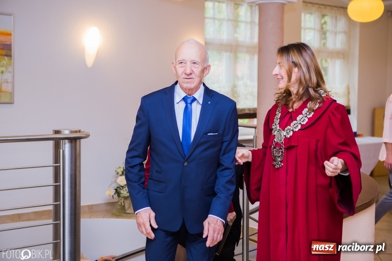 Zdjęcie w galerii na portalu naszraciborz.pl: Jubileusze 50-lecia małżeństwa w raciborskim Urzędzie Stanu Cywilnego wiadomości z regionu