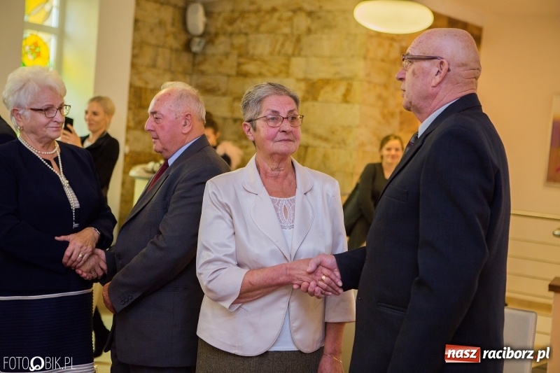 Zdjęcie w galerii na portalu naszraciborz.pl: Jubileusze 50-lecia małżeństwa w raciborskim Urzędzie Stanu Cywilnego wiadomości z regionu
