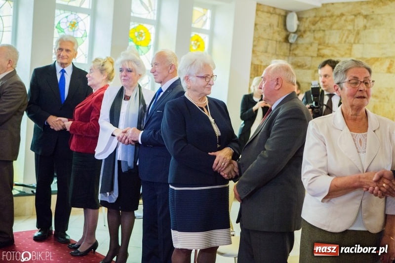 Zdjęcie w galerii na portalu naszraciborz.pl: Jubileusze 50-lecia małżeństwa w raciborskim Urzędzie Stanu Cywilnego wiadomości z regionu