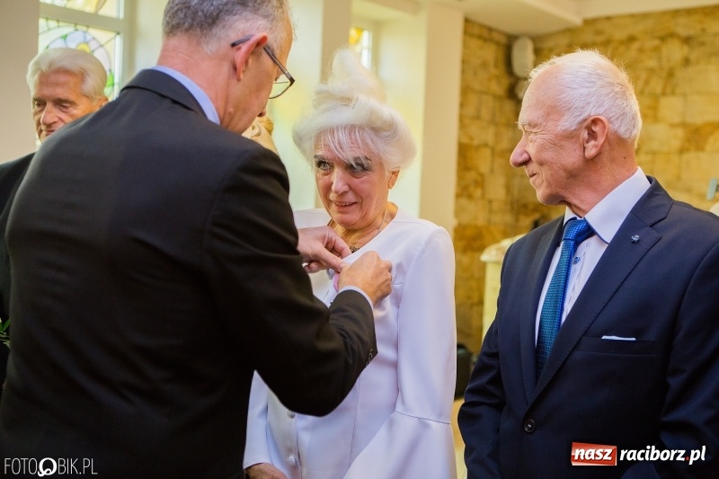 Zdjęcie w galerii na portalu naszraciborz.pl: Jubileusze 50-lecia małżeństwa w raciborskim Urzędzie Stanu Cywilnego wiadomości z regionu