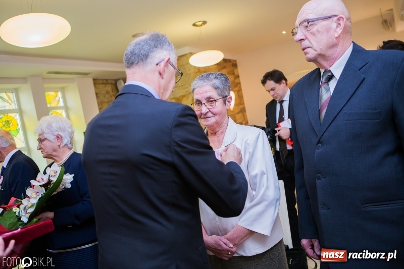 Zdjęcie w galerii na portalu naszraciborz.pl: Jubileusze 50-lecia małżeństwa w raciborskim Urzędzie Stanu Cywilnego wiadomości z regionu