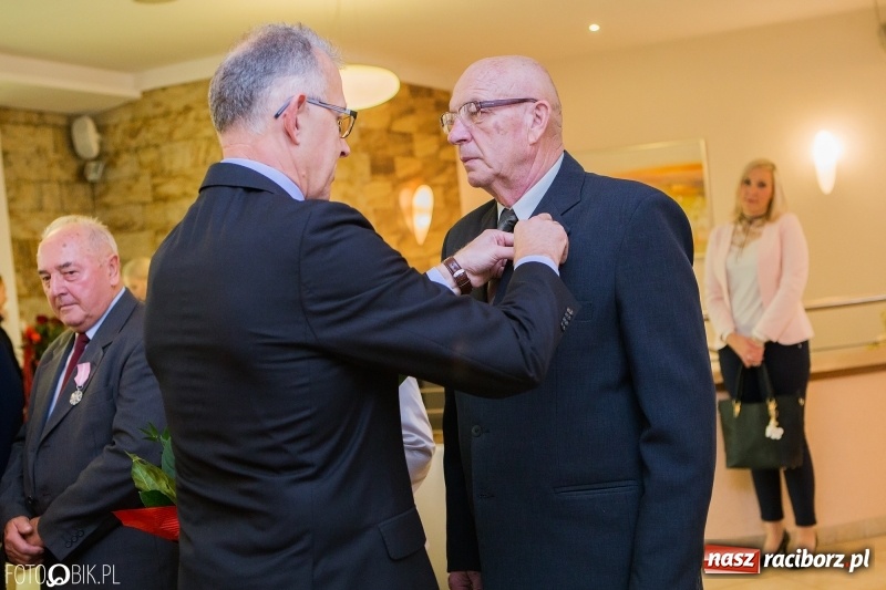 Zdjęcie w galerii na portalu naszraciborz.pl: Jubileusze 50-lecia małżeństwa w raciborskim Urzędzie Stanu Cywilnego wiadomości z regionu