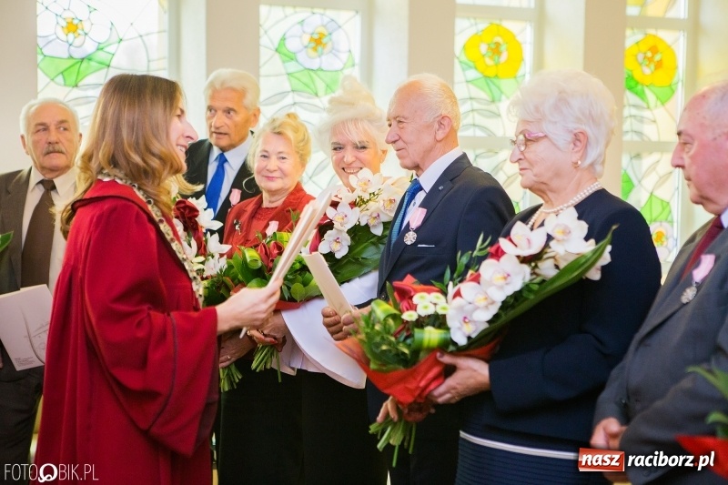 Zdjęcie w galerii na portalu naszraciborz.pl: Jubileusze 50-lecia małżeństwa w raciborskim Urzędzie Stanu Cywilnego wiadomości z regionu