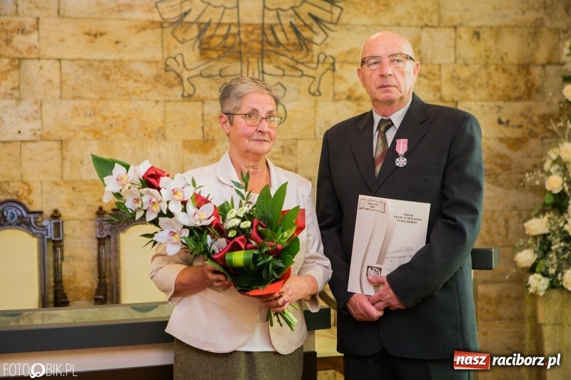 Zdjęcie w galerii na portalu naszraciborz.pl: Jubileusze 50-lecia małżeństwa w raciborskim Urzędzie Stanu Cywilnego wiadomości z regionu