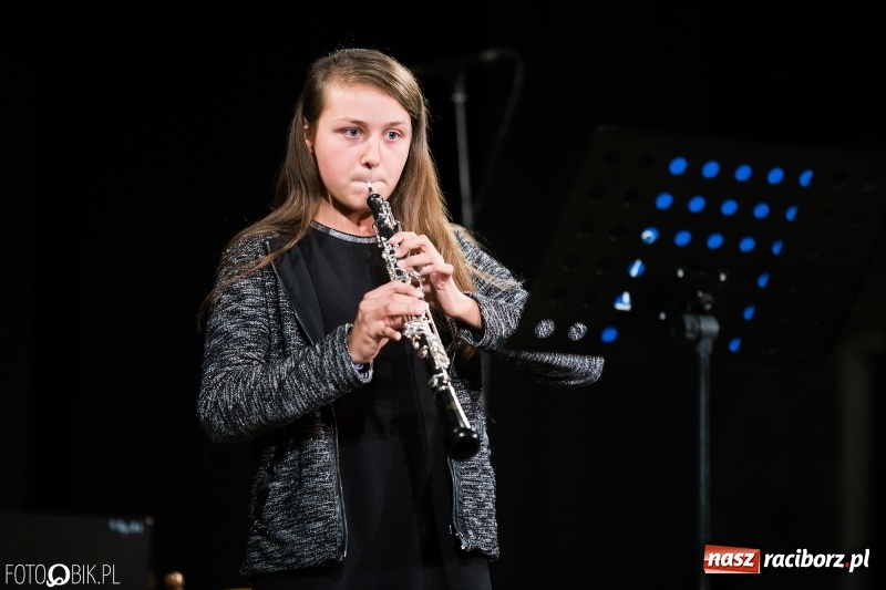 Zdjęcie w galerii na portalu naszraciborz.pl: Błogosławiony ksiądz dr Emil Szramek bohaterem Wieczoru Polskiego w Strzesze wiadomości z regionu