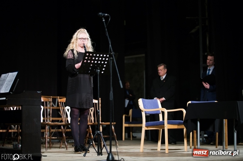 Zdjęcie w galerii na portalu naszraciborz.pl: Błogosławiony ksiądz dr Emil Szramek bohaterem Wieczoru Polskiego w Strzesze wiadomości z regionu