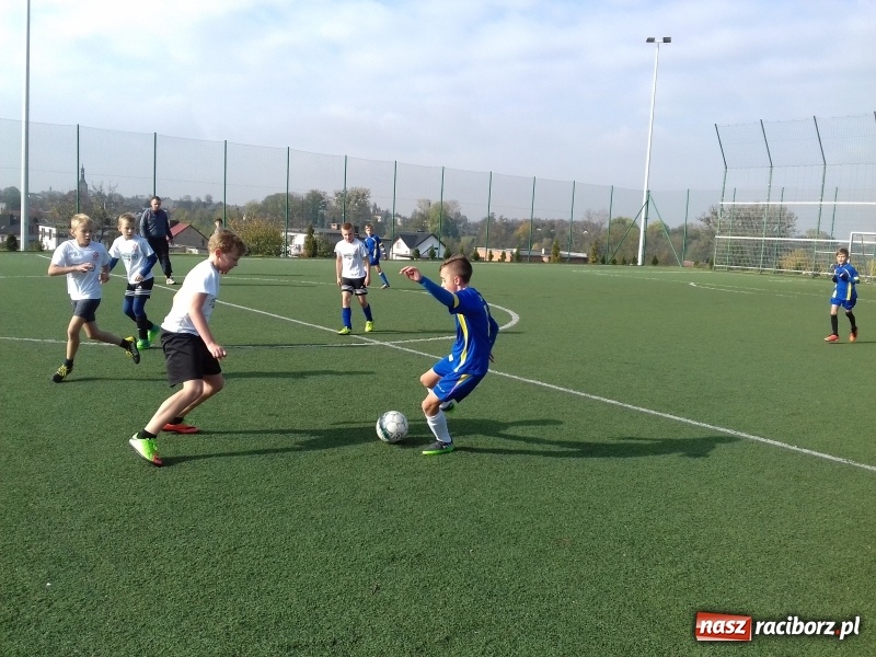 Zdjęcie w galerii na portalu naszraciborz.pl: Grzegorzowice awansowały do finału powiatowego turnieju o Puchar Tymbarku wiadomości z regionu