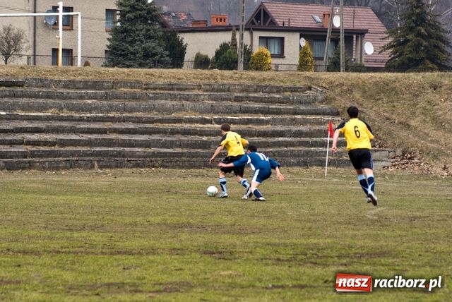 Zdjęcie w galerii na portalu naszraciborz.pl: Wiosenna porażka Górek Śląskich wiadomości z regionu