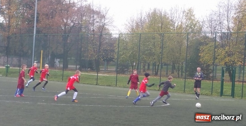 Zdjęcie w galerii na portalu naszraciborz.pl: Drużyna SP 18 awansowała do finału powiatowego turnieju o Puchar Tymbarku wiadomości z regionu