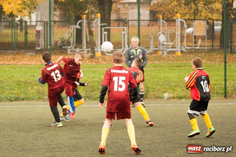 Zdjęcie w galerii na portalu naszraciborz.pl: Drużyna SP 18 awansowała do finału powiatowego turnieju o Puchar Tymbarku wiadomości z regionu