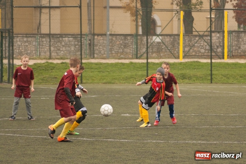 Zdjęcie w galerii na portalu naszraciborz.pl: Drużyna SP 18 awansowała do finału powiatowego turnieju o Puchar Tymbarku wiadomości z regionu