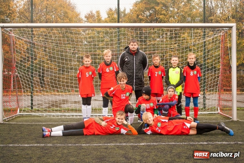 Zdjęcie w galerii na portalu naszraciborz.pl: Drużyna SP 18 awansowała do finału powiatowego turnieju o Puchar Tymbarku wiadomości z regionu