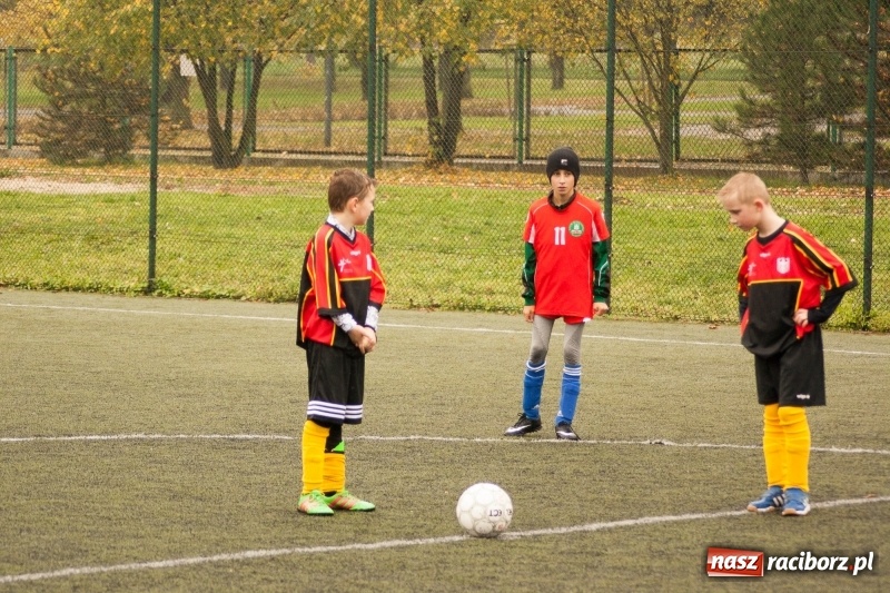 Zdjęcie w galerii na portalu naszraciborz.pl: Drużyna SP 18 awansowała do finału powiatowego turnieju o Puchar Tymbarku wiadomości z regionu