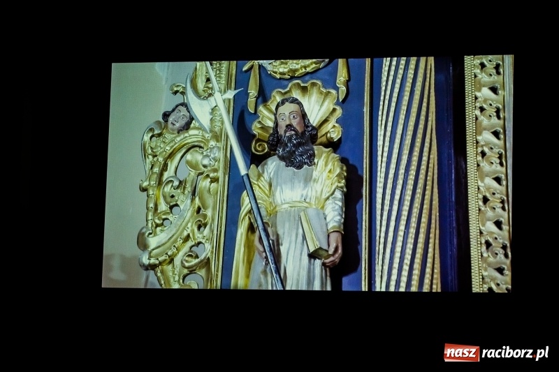 Zdjęcie w galerii na portalu naszraciborz.pl: Premiera filmu Z kamerą po Brzeziu znanym i nieznanym w Domu Kultury Strzecha wiadomości z regionu