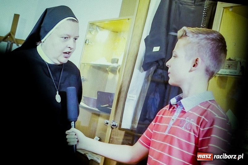 Zdjęcie w galerii na portalu naszraciborz.pl: Premiera filmu Z kamerą po Brzeziu znanym i nieznanym w Domu Kultury Strzecha wiadomości z regionu