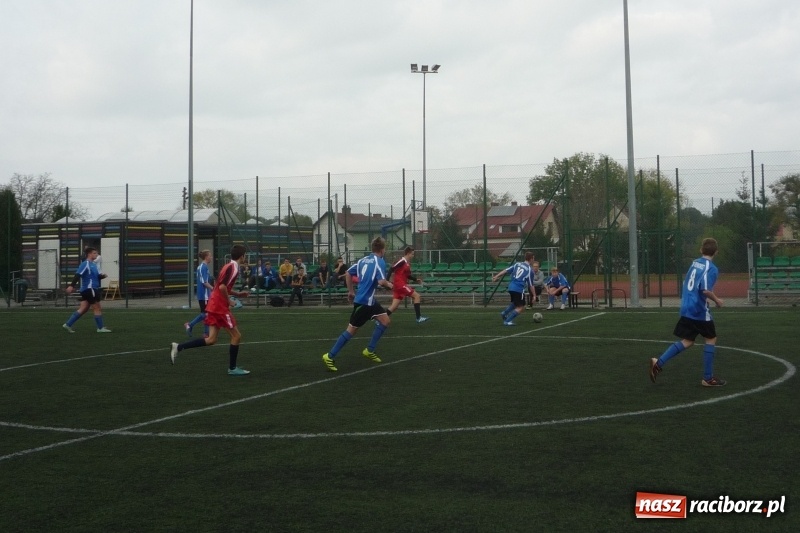 Zdjęcie w galerii na portalu naszraciborz.pl: Gminne Igrzyska Młodzieży Szkolnej w piłce nożnej chłopców  wiadomości z regionu