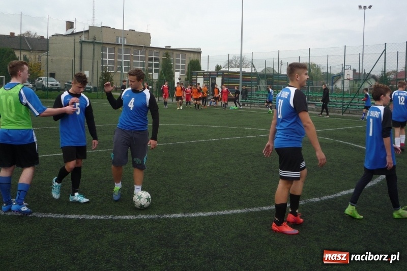 Zdjęcie w galerii na portalu naszraciborz.pl: Gminne Igrzyska Młodzieży Szkolnej w piłce nożnej chłopców  wiadomości z regionu