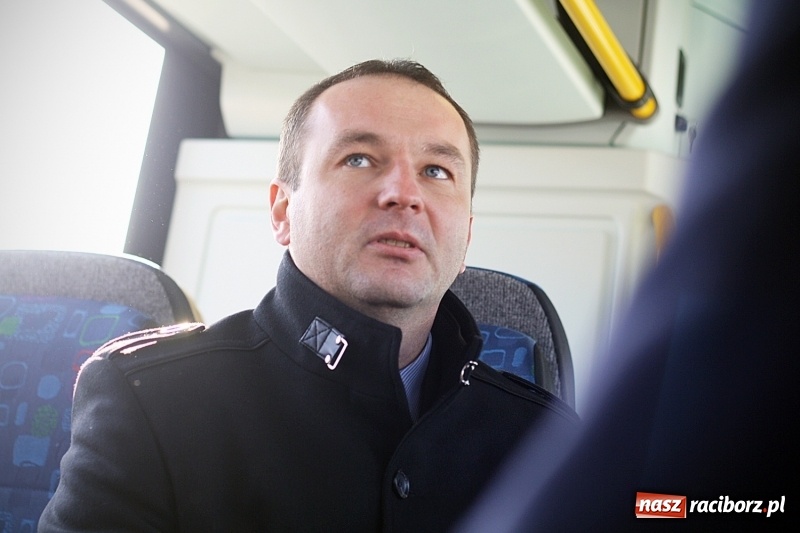 Zdjęcie w galerii na portalu naszraciborz.pl: PKS w Raciborzu pożegnał ostatniego mercedesa O 307 wiadomości z regionu