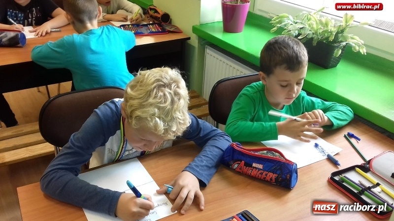 Zdjęcie w galerii na portalu naszraciborz.pl: Marzycielska Poczta w bibliotece  wiadomości z regionu