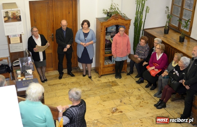 Zdjęcie w galerii na portalu naszraciborz.pl: PRZYSTANEK PRL - w raciborskim Muzeum otwarto nową wystawę czasową wiadomości z regionu