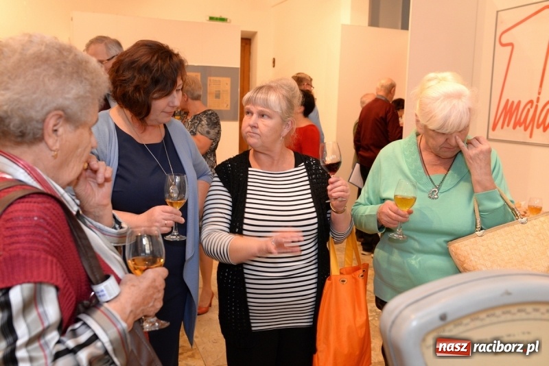 Zdjęcie w galerii na portalu naszraciborz.pl: PRZYSTANEK PRL - w raciborskim Muzeum otwarto nową wystawę czasową wiadomości z regionu