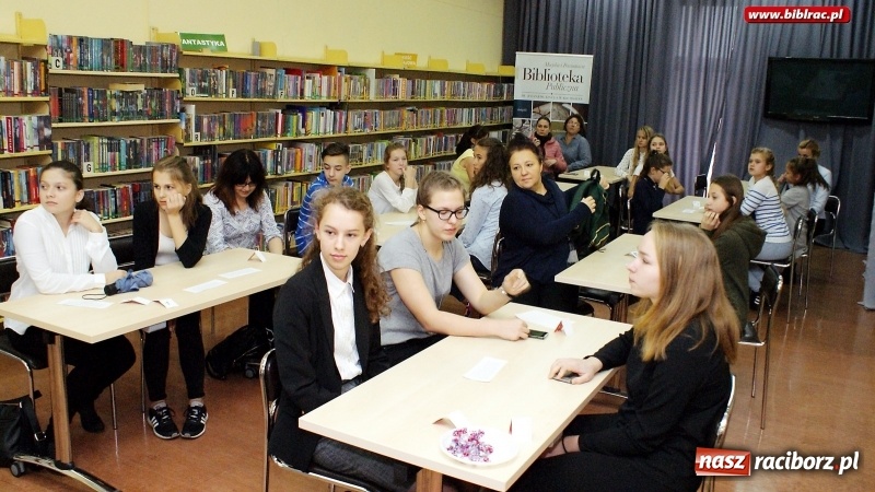 Zdjęcie w galerii na portalu naszraciborz.pl: Konkurs Pięknego Pisania w bibliotece  wiadomości z regionu