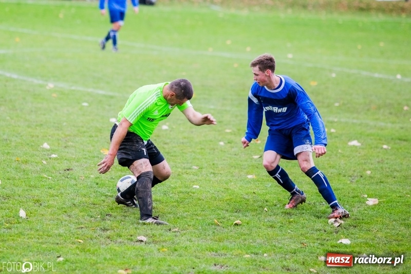 Zdjęcie w galerii na portalu naszraciborz.pl: Niespodzianka w Krzanowicach. Rafako tylko zremisowało z outsiderem wiadomości z regionu