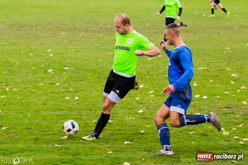 Zdjęcie w galerii na portalu naszraciborz.pl: Niespodzianka w Krzanowicach. Rafako tylko zremisowało z outsiderem wiadomości z regionu